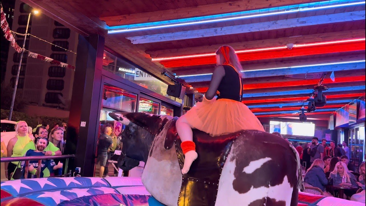 Compilation of the Best Mechanical Bull Riding in Benidorm | Bull Riding 4K