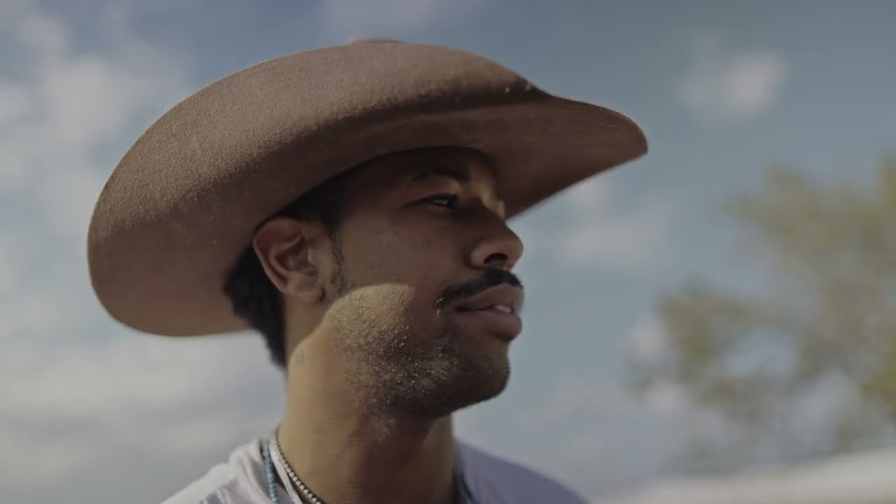 Angel White - CROSSROADS (OFFICIAL VISUALIZER)