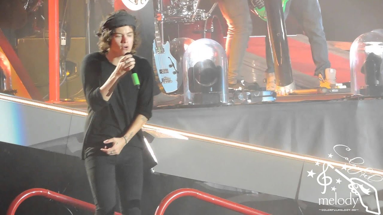 One Direction - What Makes You Beautiful LIVE 8/29/14 in Chicago