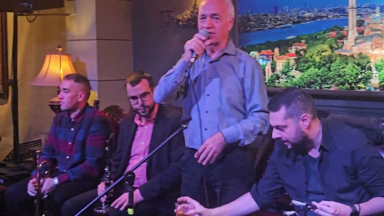 Ορχήστρα χάλκινων από τη Λέσβο.