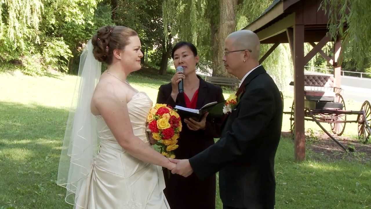 Fantasy Farms Outdoor Wedding | An Irish Wedding Ceremony in Toronto | Videographer Photographer GTA