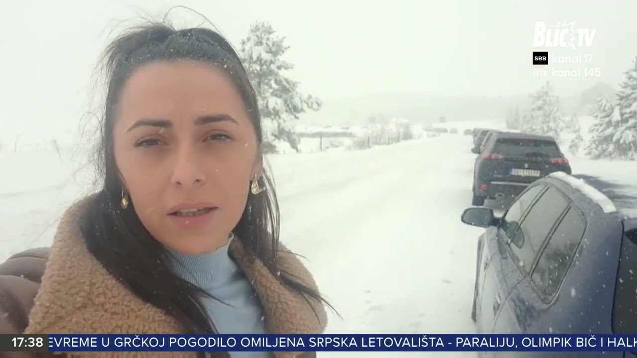 SAOBRAĆAJNI KOLAPS NA ZLATIBORU Turisti krenuli sa planine, nepregledne kolone vozila