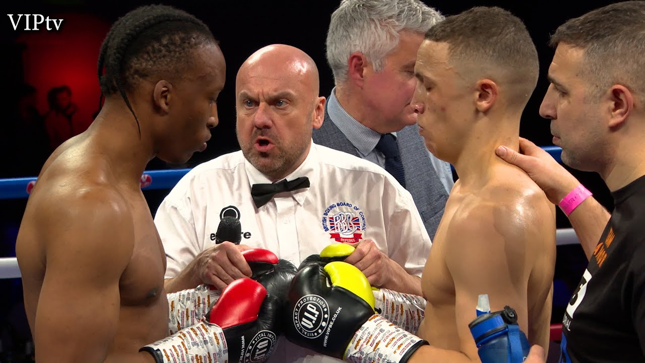 Marcus Tomlinson  v Victor Edagha at The University of Bolton Stadium 11.03.2023