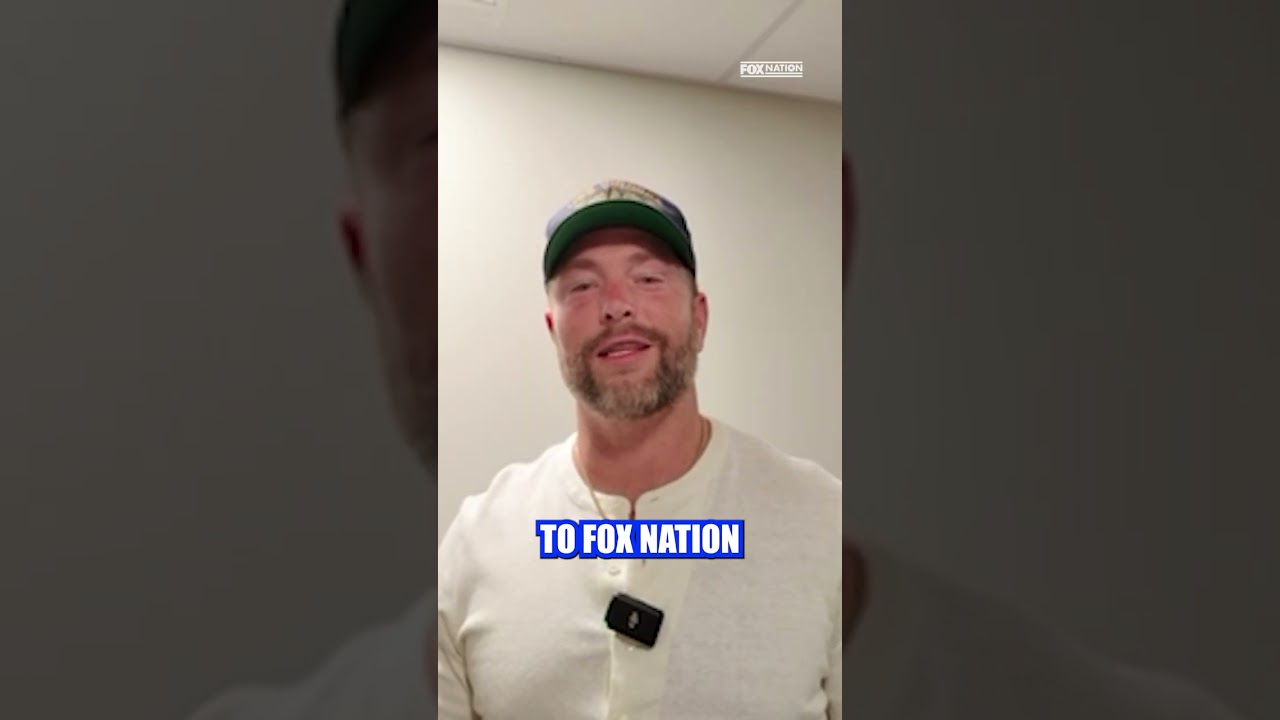 Watch Chris Lane perform live on Fox Nation ahead of the PBR Championship!
