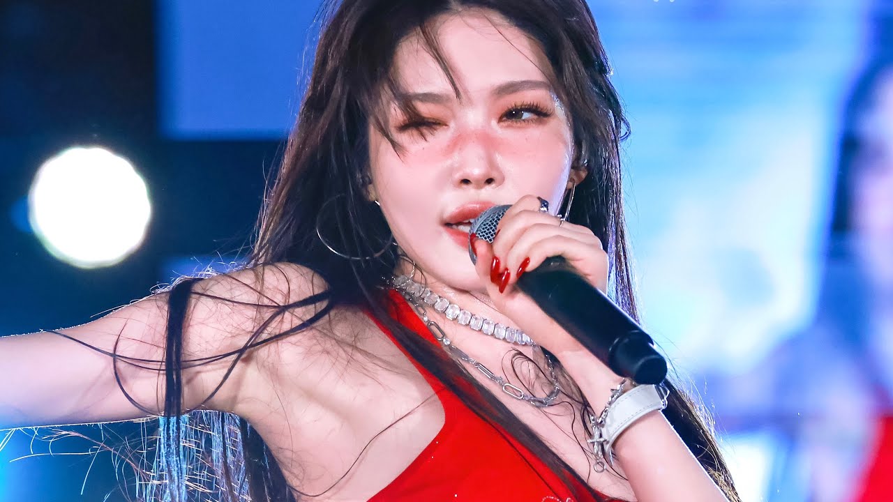 20250706 CHUNG HA 청하 - 'I'm Ready' @The Nextwave in Hong Kong