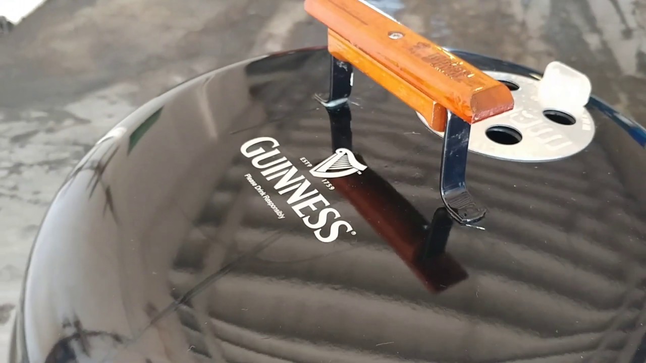 Модернизированный 18-дюймовый чайник Weber Guinness от OTS/OTG