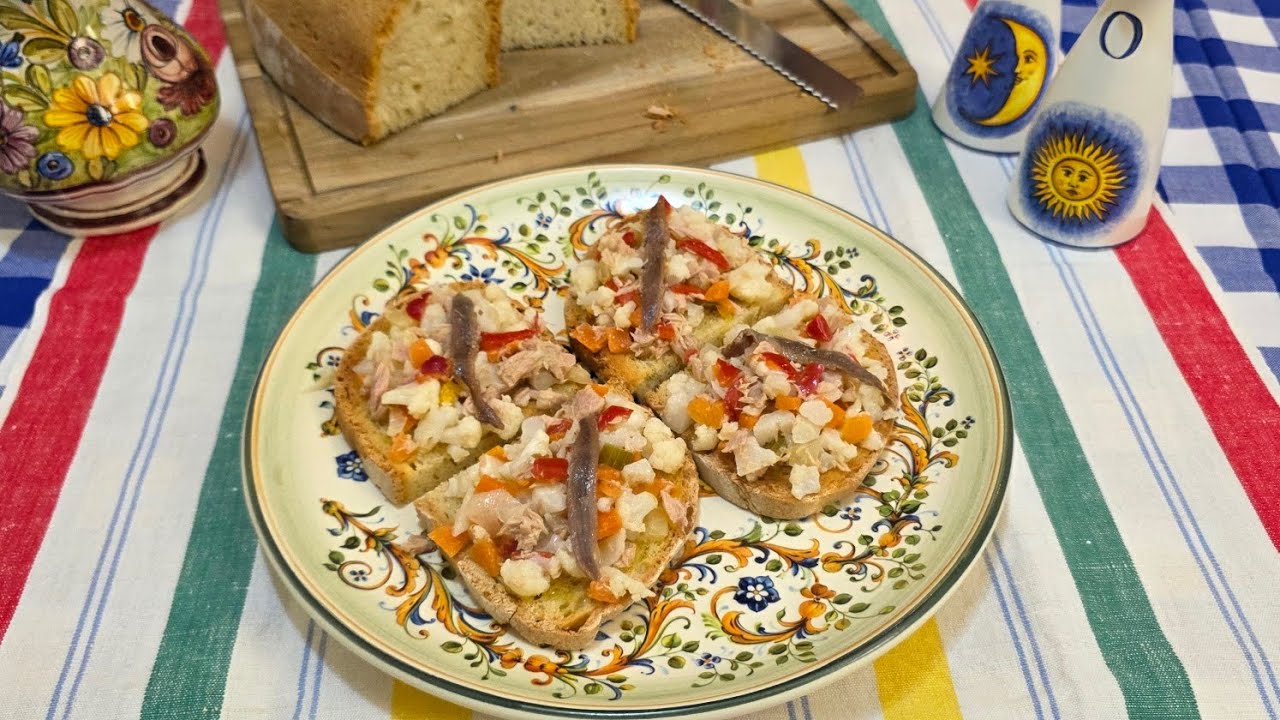 BRUSCHETTE CON CAVOLFIORE E GIARDINIERA 
