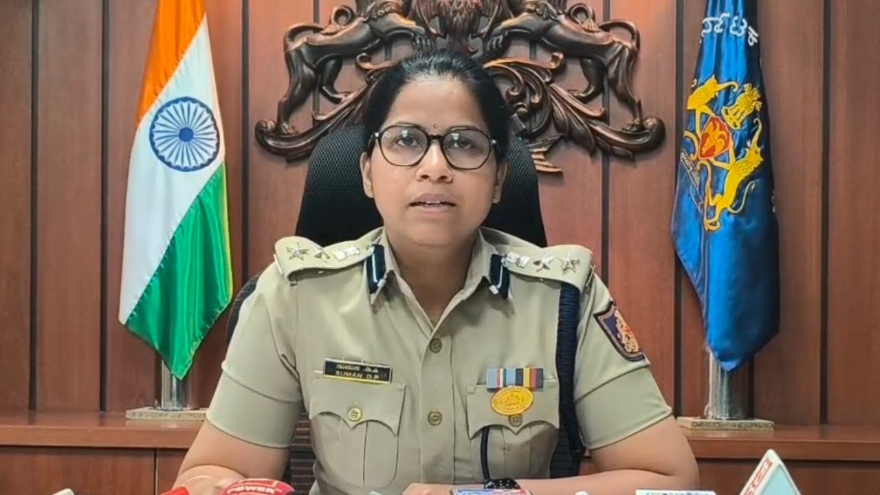 ಬಳ್ಳಾರಿ ಸಿಡಿಬಂಡಿ ರಥೋತ್ಸವ ಮಾರ್ಗ, ಪಾರ್ಕಿಂಗ್ ನಿಯಮ ಪಾಲನೆ_ ಎಸ್ಪಿ ಸುಮನ್ ಡಿ.ಪನ್ನೇಕರ್. Ballari Sidi Bandi.