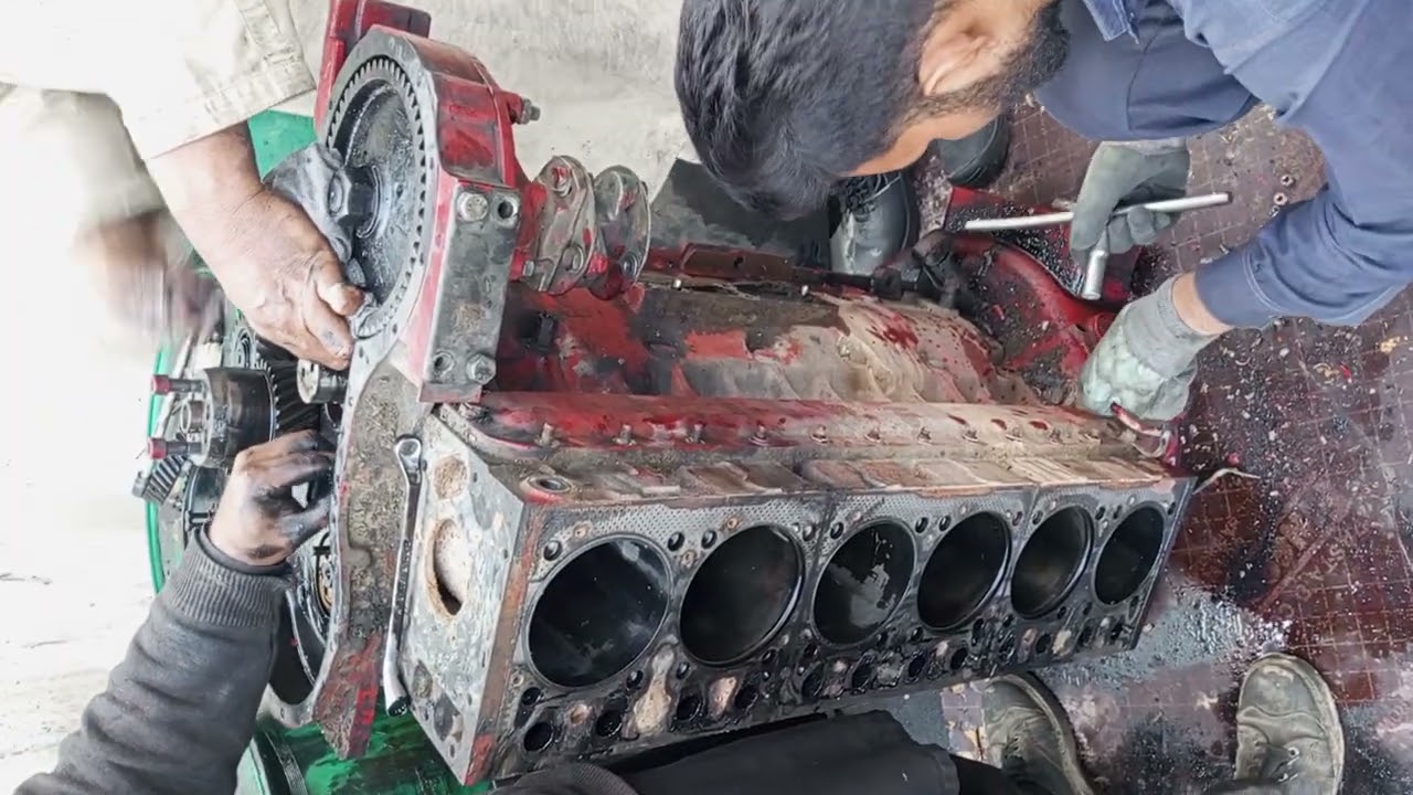 Daewoo generator engine opening for overhaul and repair