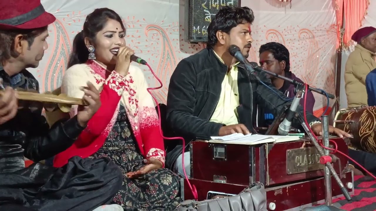 दीक्षा भारती अरविंद कुशवाहा के नए लोकगीत  के जब से होगा तुम्हारे संग ब्याह कुंवारी की बिटिया छूट गई