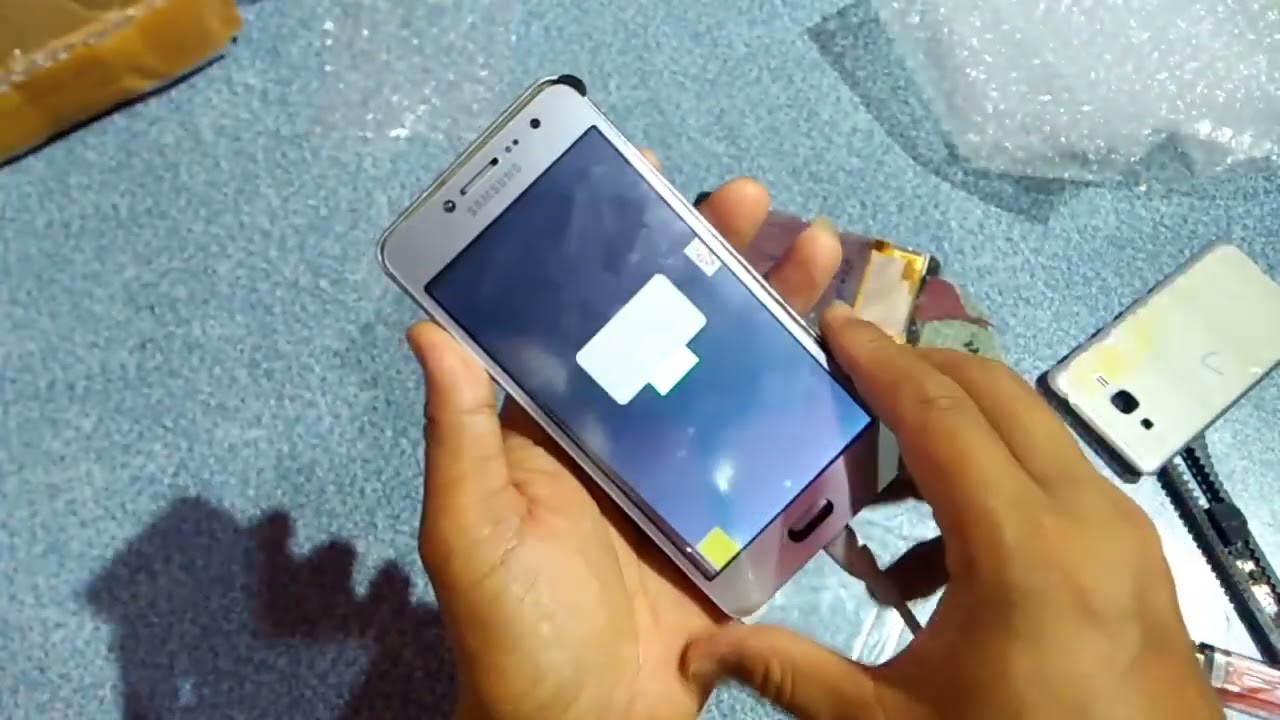 cara ganti LCD touchsreen j2 prime SM-G532G // cara bukanya sangat mudah @irsyadtutorial4221