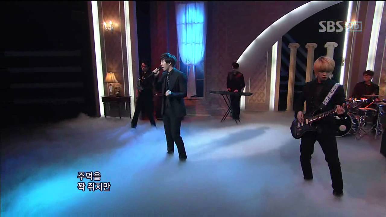 Lee Seunggi - Because We're Friends+Tonight  @SBS Inkigayo 인기가요 20111113
