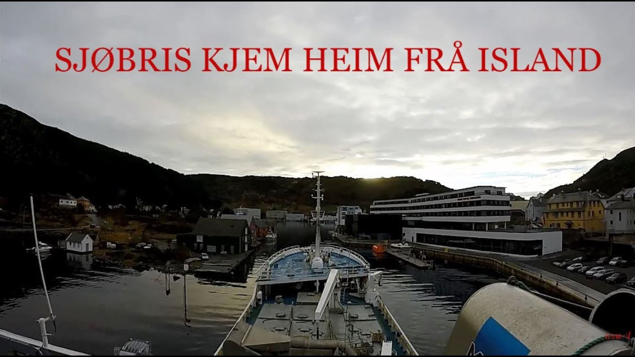 M/S Sj&oslash;bris  kjem heim fr&aring; loddefiske ved Island - 2016.