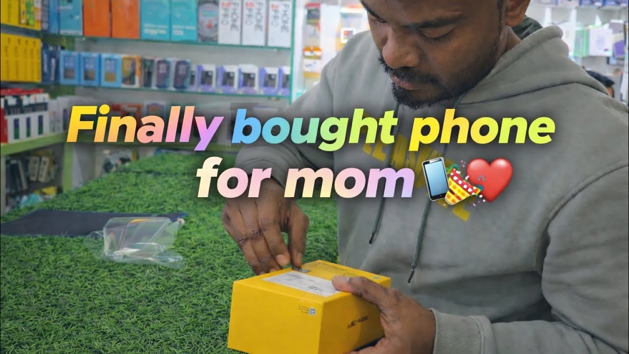Mom Lost Her Phone in the Ocean… So we Bought Her a New One 🌊📱❤️