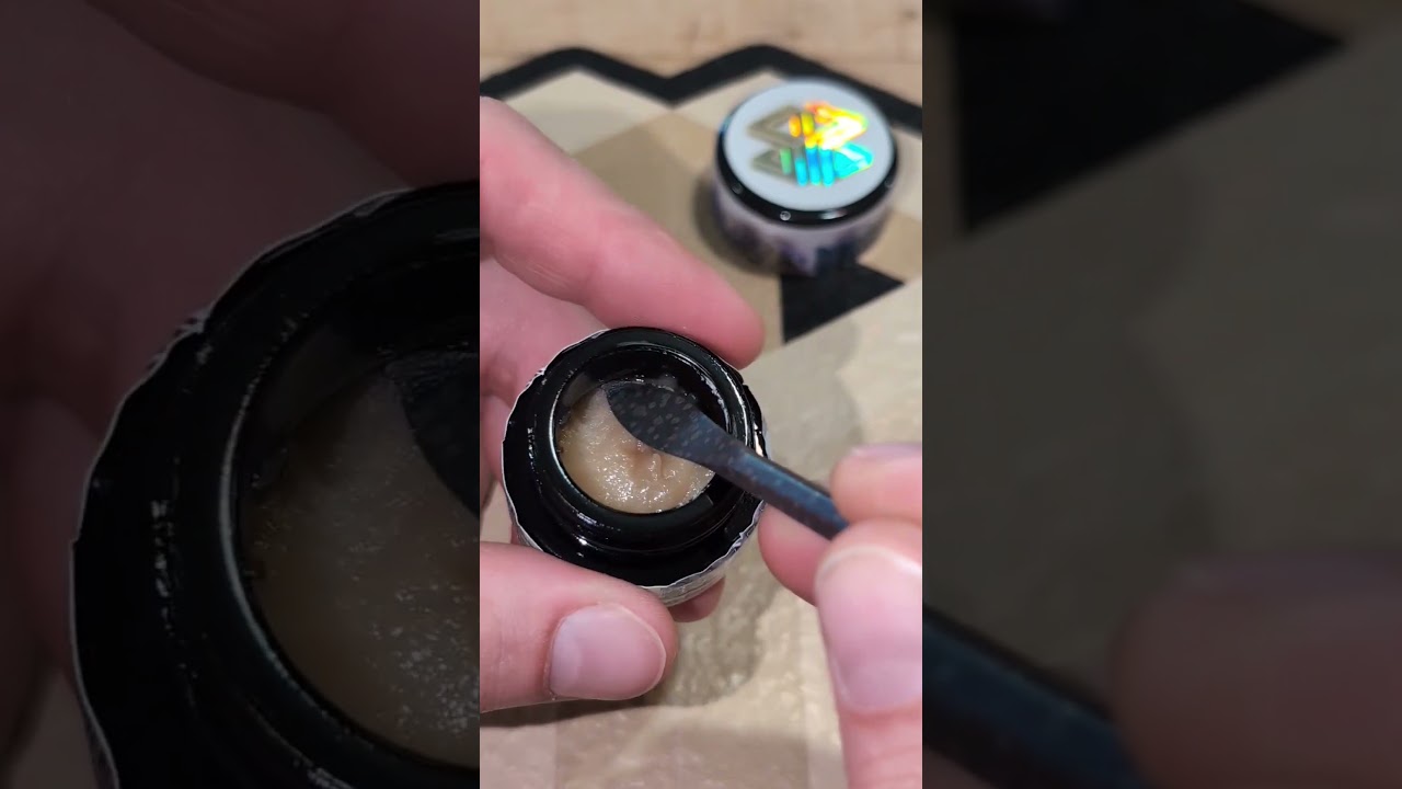 UNREAL Blueberry & Guava Terps 🫐 (Burly Botanicals show out) 45-159u cold cure live hash rosin
