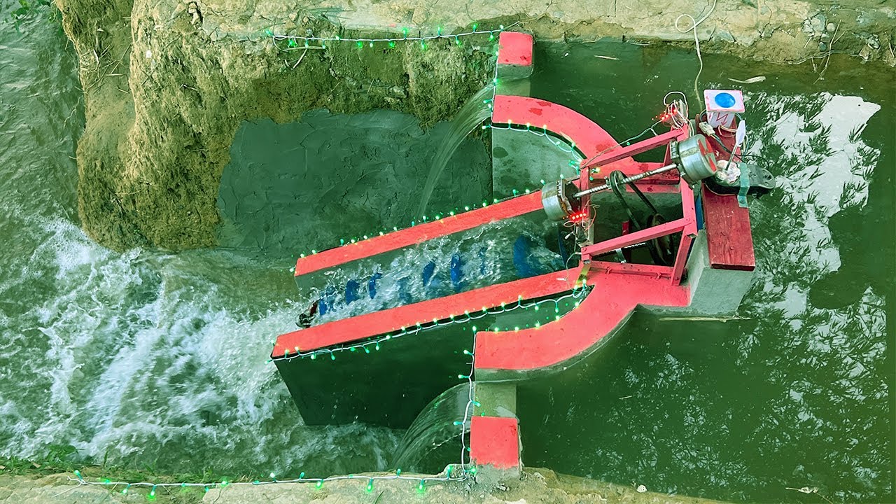 Mini hydroelectric design with unique screw turbine
