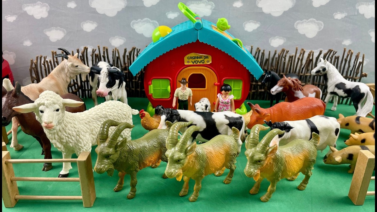 TRACTOR AND TRAILER TRANSPORTING THE ANIMALS / TRATOR E CARRETA TRANSPORTANDO OS ANIMAIS