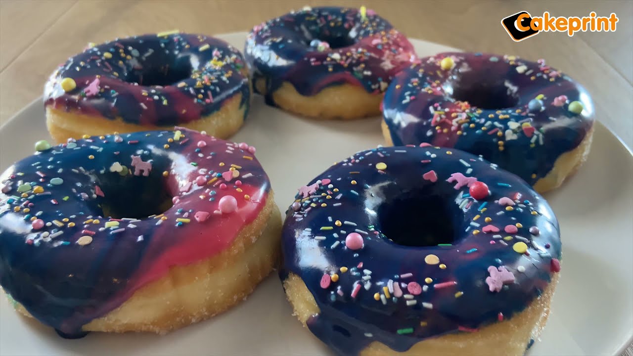 Hoe maak je de tofste gekleurde donuts?