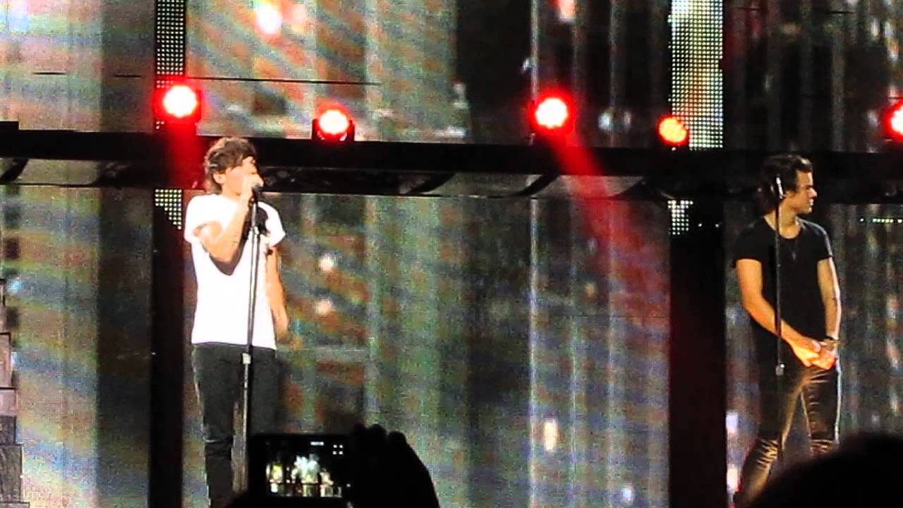 Rock Me - One Direction, Allphones Arena, Sydney, 051013 HD