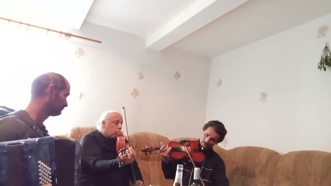 překrásni Maďarski halgatov