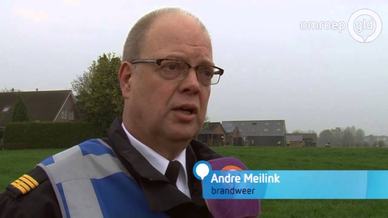 Ruim 10.000 kippen dood bij grote brand Nieuw-Wehl