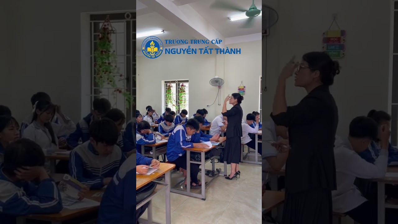 Trung cấp Nguyễn Tất Thành tư vấn hướng nghiệp #shorts