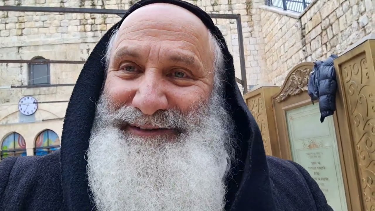 Messianic Queens & the Lineage of HiStory