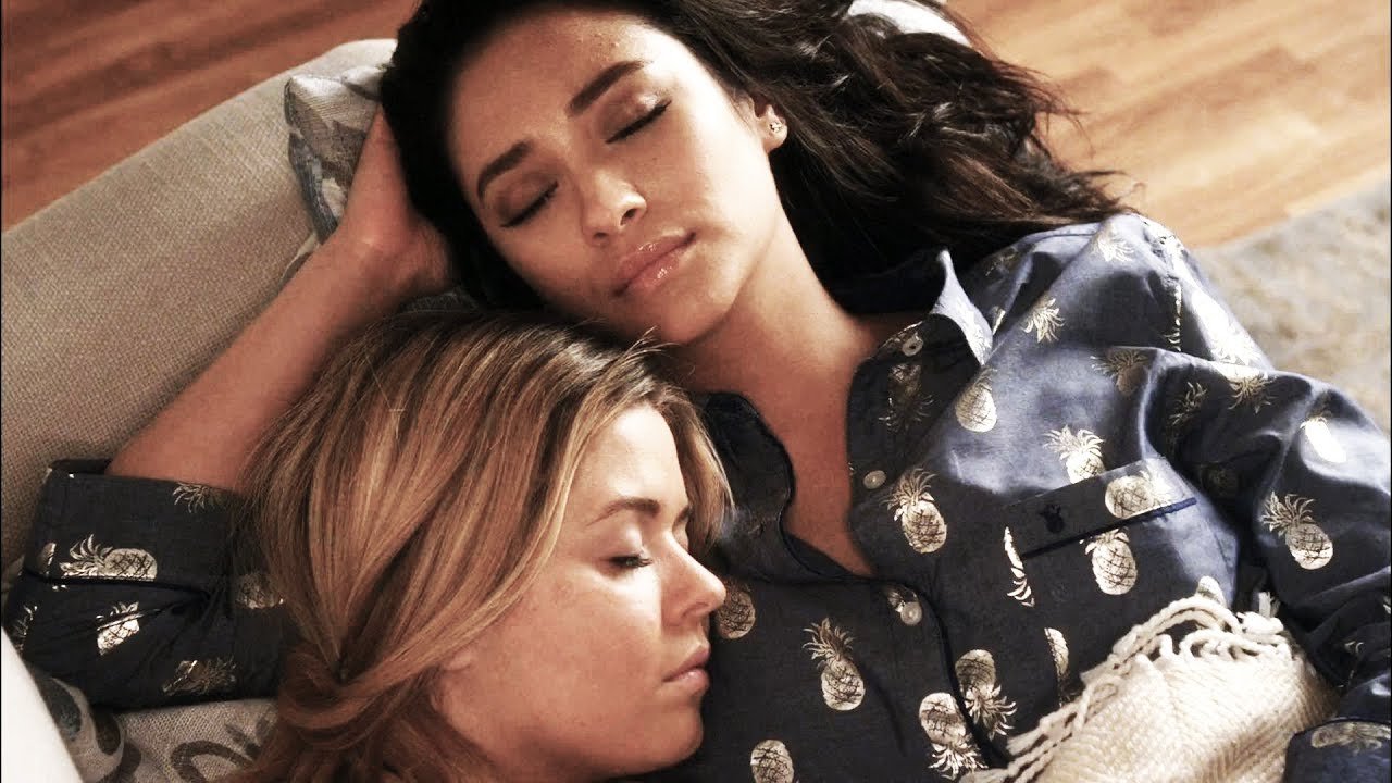 Emily & Alison | Pretty Little Liars