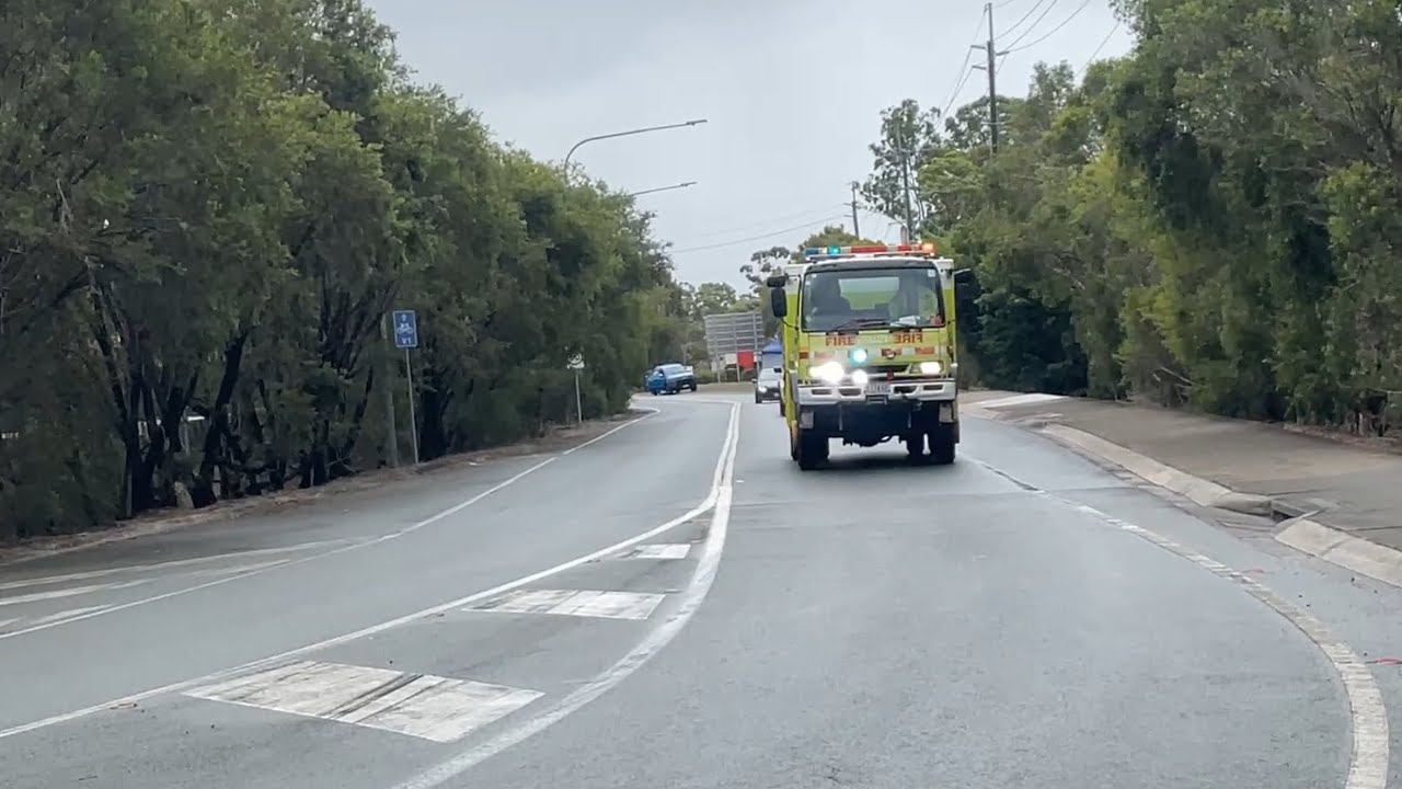 QFRS 635A Spare 1203QF 635K 0774QF Responding To Wolffdene Possible Entrapment RTC 