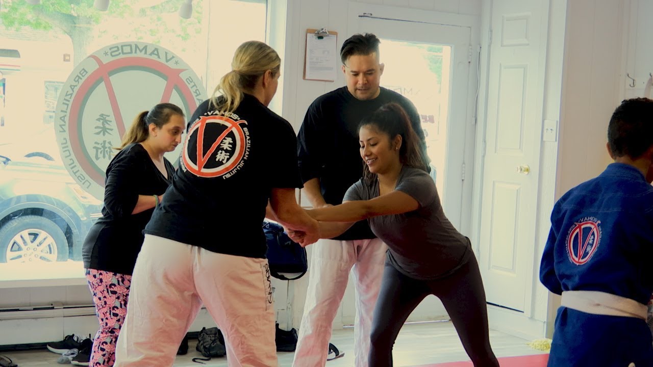 Learn to defend yourself at this Long Island Jiu-Jitsu studio... for free!