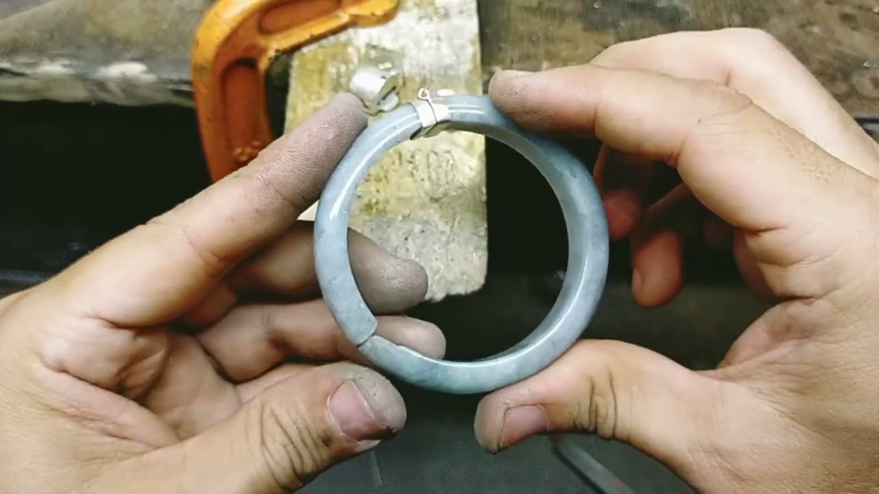 fix your broken jade bangle