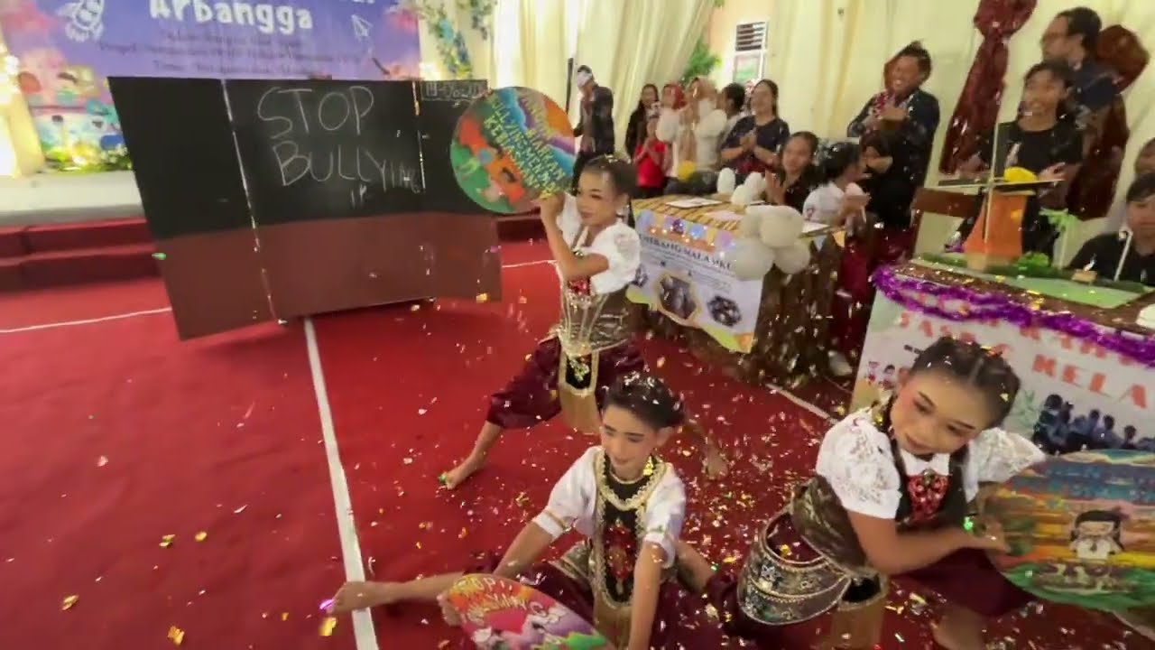 Juni 2025 - Pentas Kreativitas - Penampilan Ekstra Tari oleh Ananda Kelas 3 