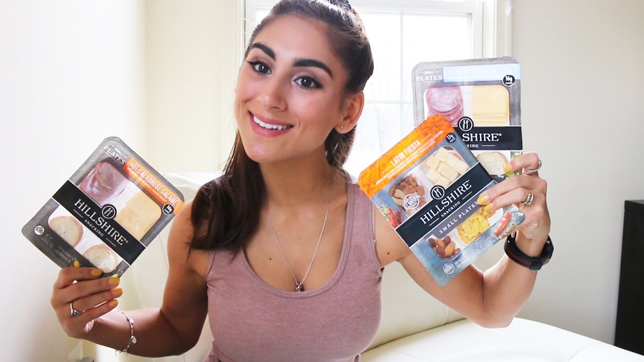 TRYING ADULT LUNCHABLES!!