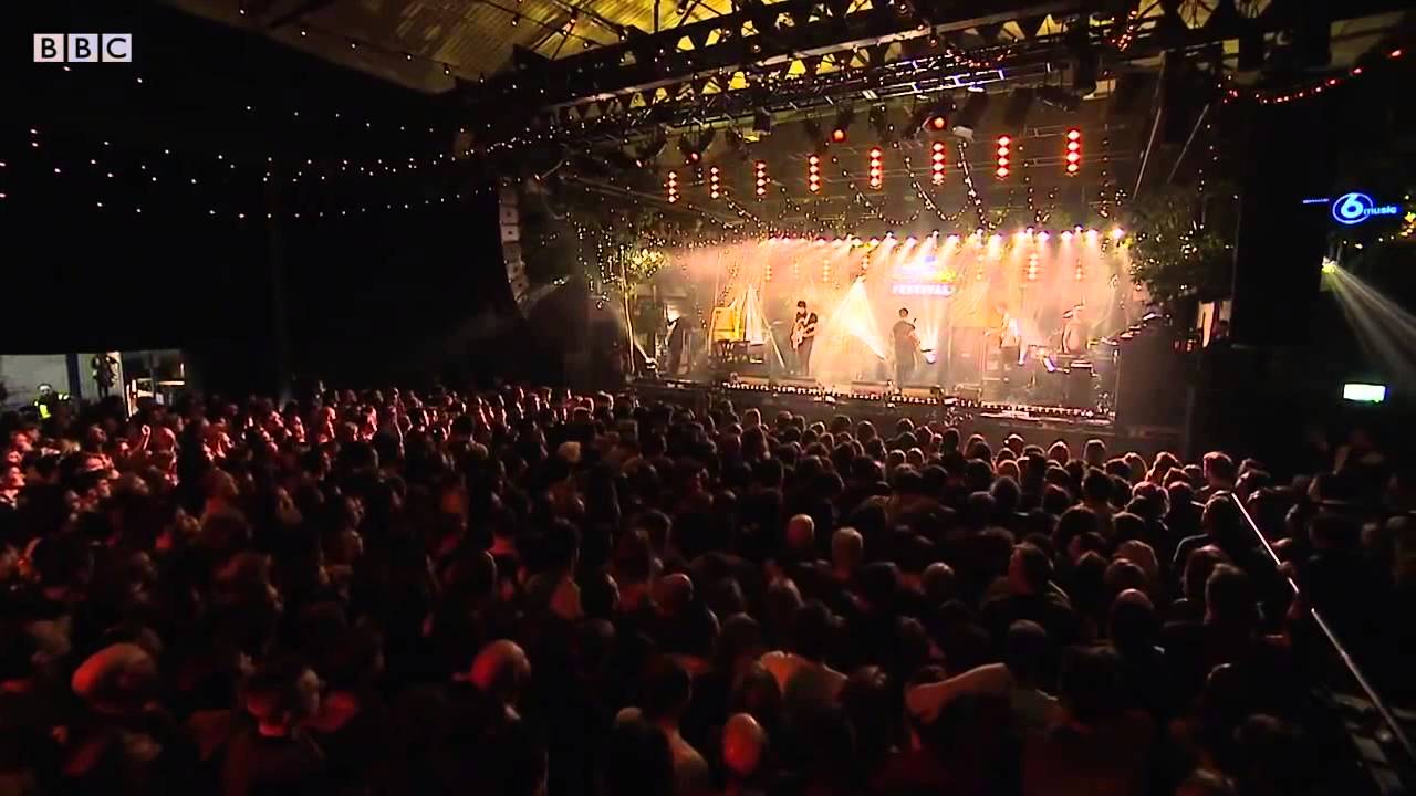 Foals - Olympic airways (live) HD