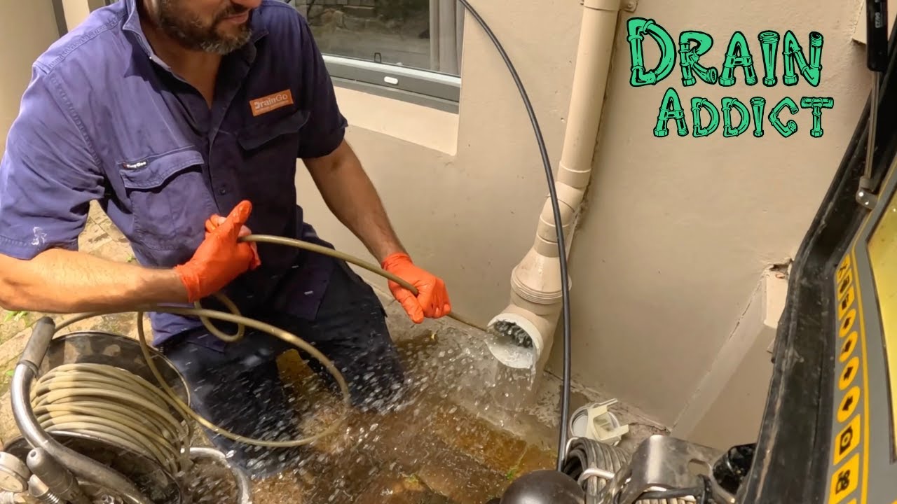Blocked Drain 1083