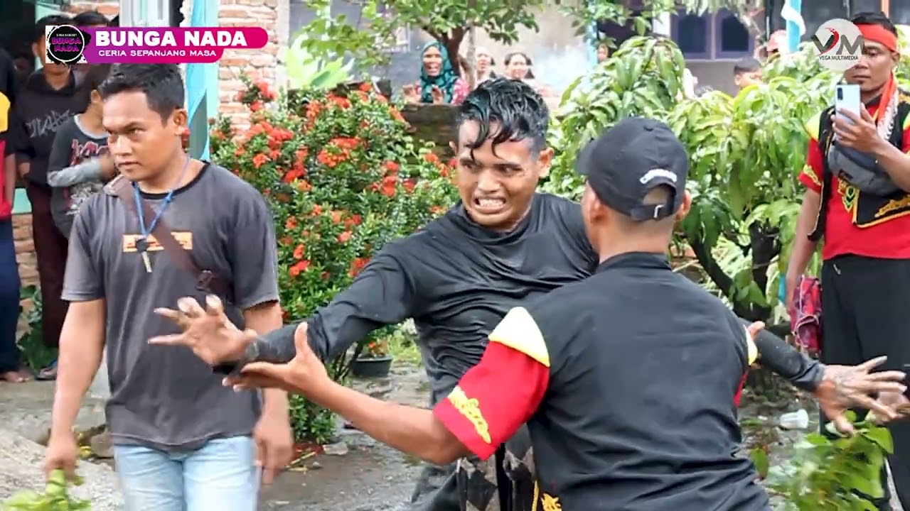 ATRAKSI MACANAN | BUROK BUNGA NADA LIVE LUWUNGGEDE | 20-12-2022