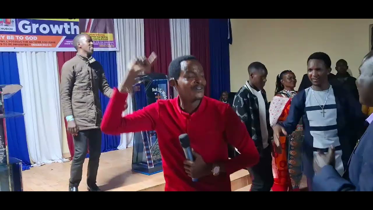 Pafoming live in maasai mara