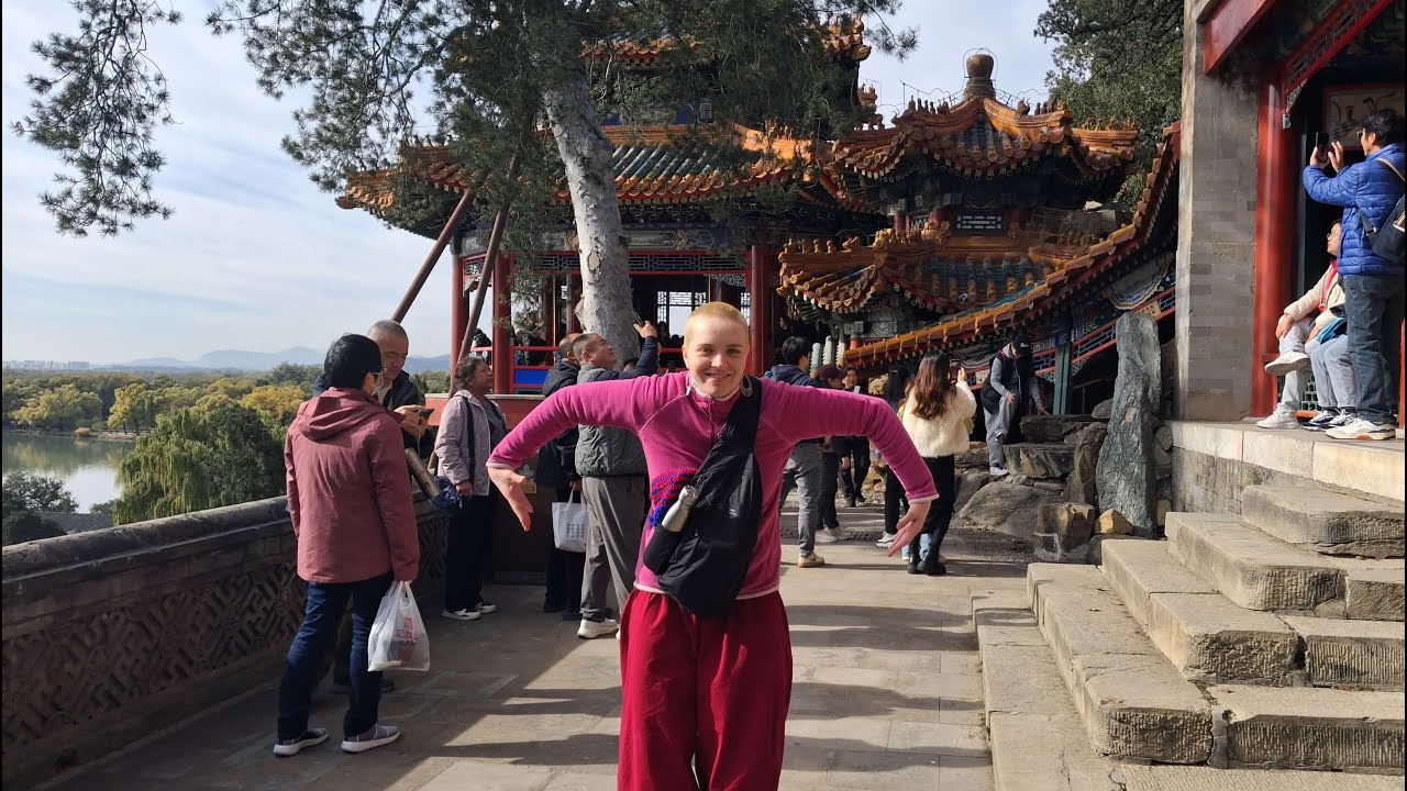 Bussin' it down in Beijing