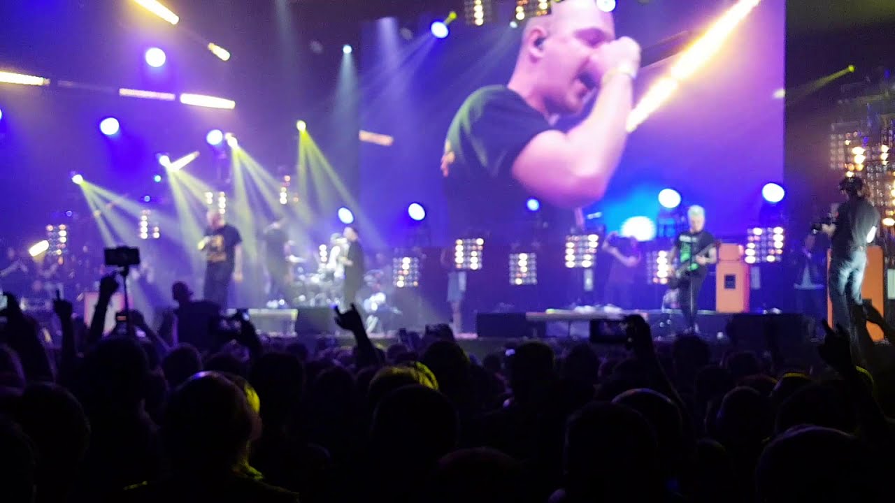 Louna - Твоему новому парню (feat. Anacondaz) (live in Stadium, 18.05.2019)