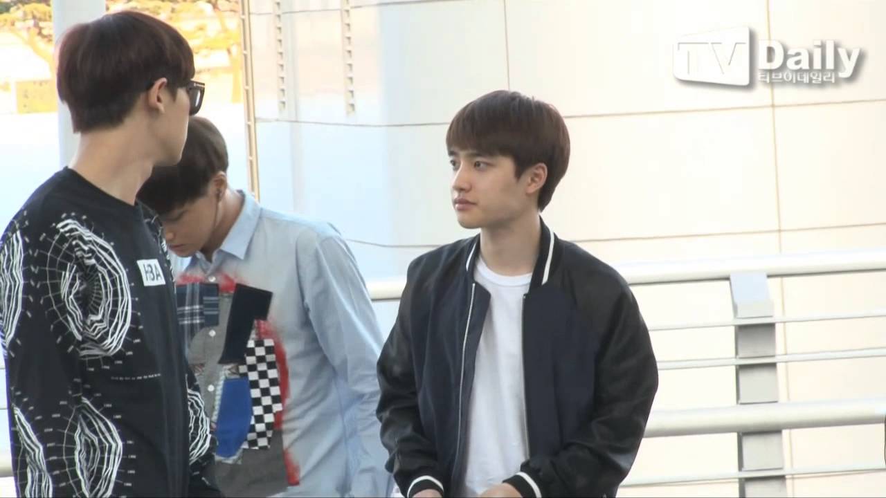 [tvdaily] ★엑소,EXO departure★ 특급경호 받으며 공항 등장...숨막히는 출국길