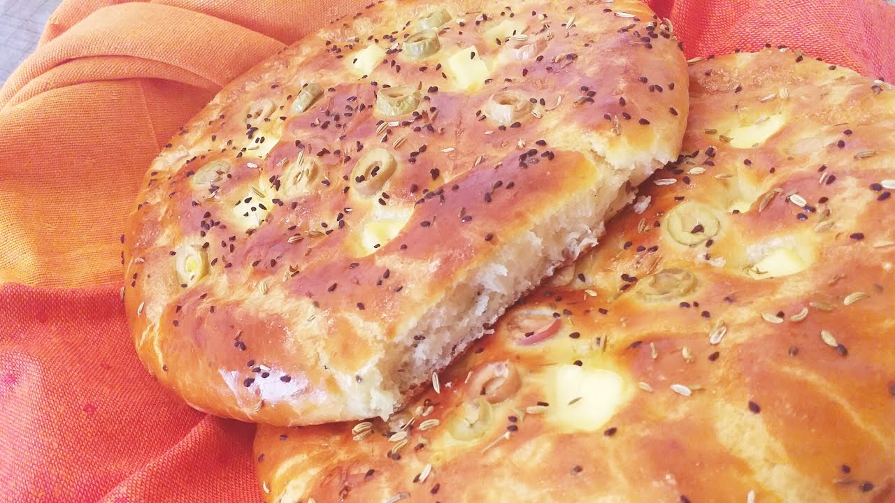 خبز البيدا باسهل طريقة بالجبن و الزيتون 😍😍Pain pide facile au fromage et aux olives