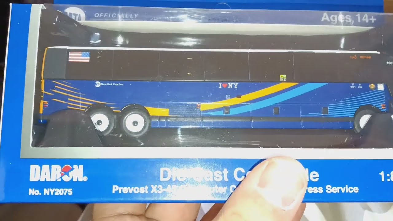 Unboxing The Ho Scale MTA NYCT Prevost X3-45 Express Bus