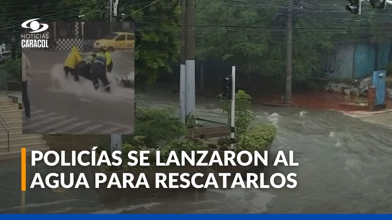 Peligrosos arroyos en Barranquilla: dos motociclistas lograron ser rescatados de los caudales