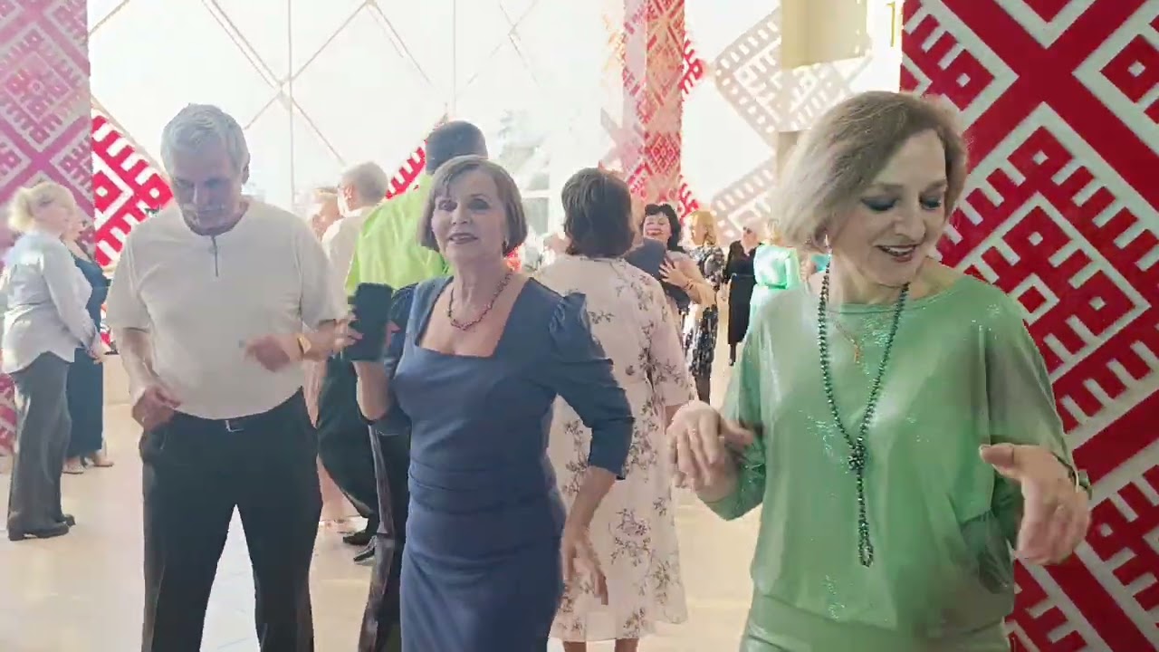 8 марта. Вызывай скорую... 