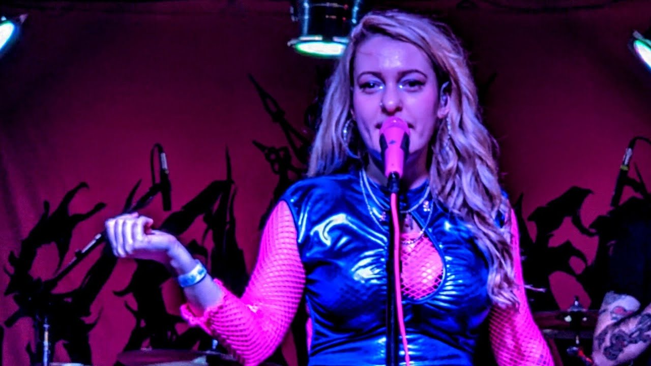 Scene Queen - Bimbocore Tour - Live in San Francisco