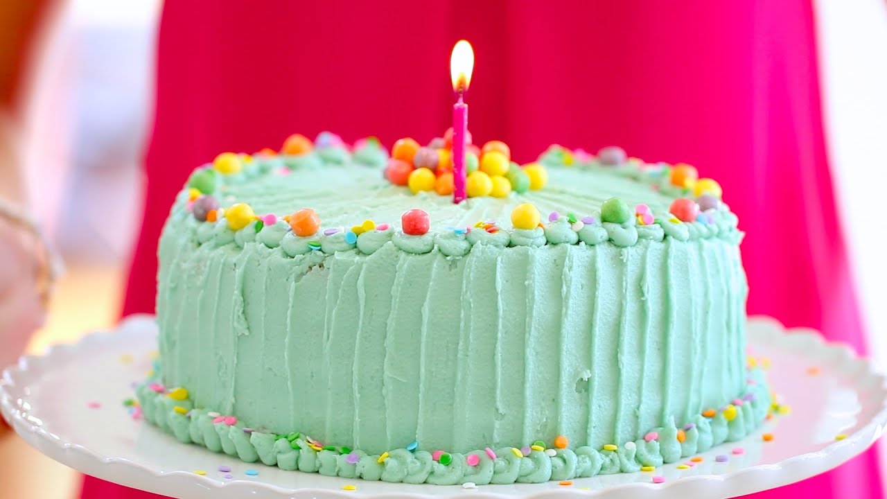 Funfetti BIRTHDAY CAKE with Bubblegum Buttercream Frosting - Gemma's Bigger Bolder Baking Ep. 28