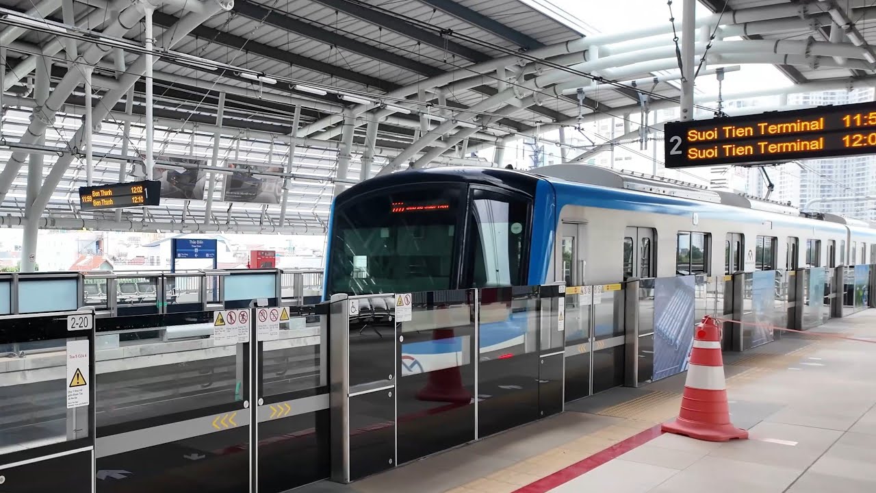 Riding Ho Chi Minh City’s New Metro 🚇 Bến Thành to Thảo Điền