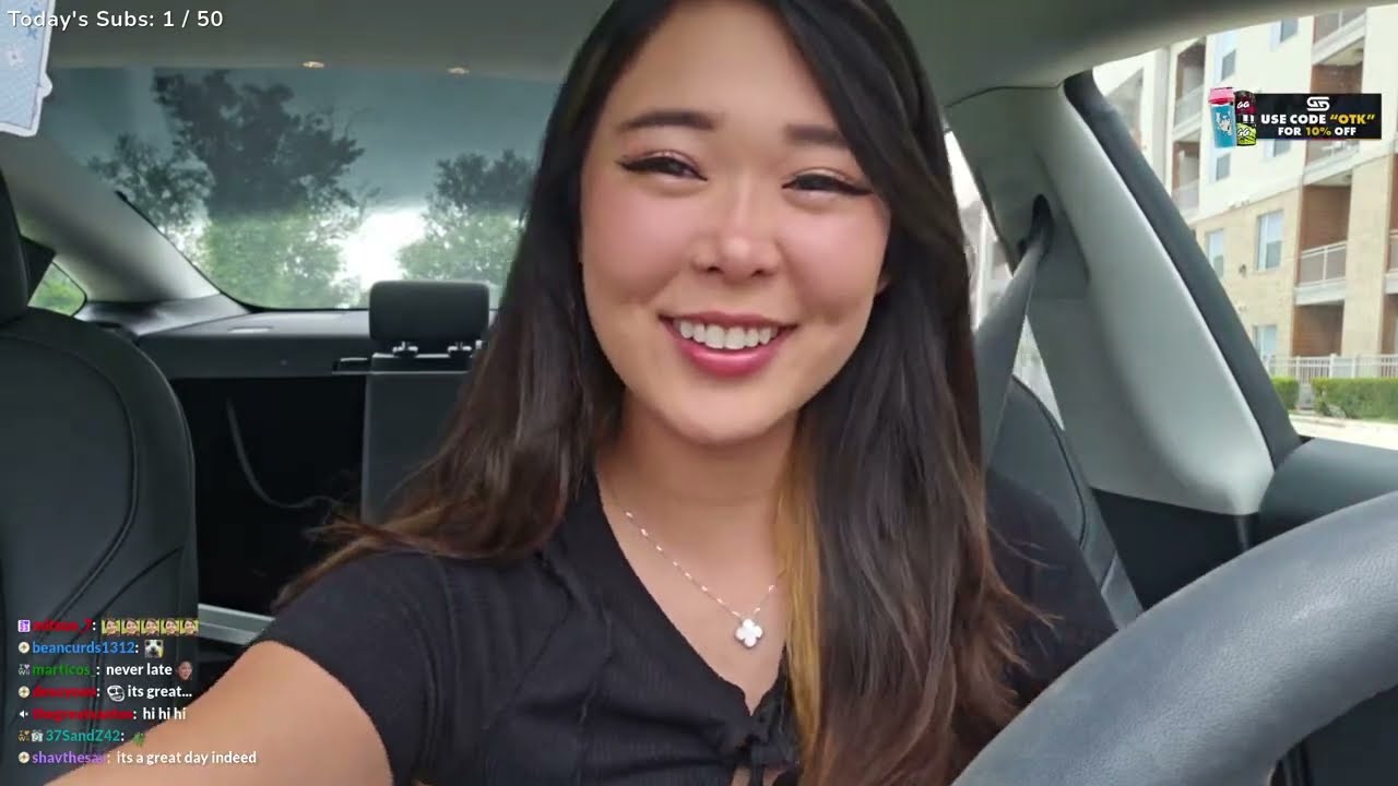 [May 23, 2024] TRYING STREAMERS' FAV FOODS IRL AND RANKING THEM 🍕