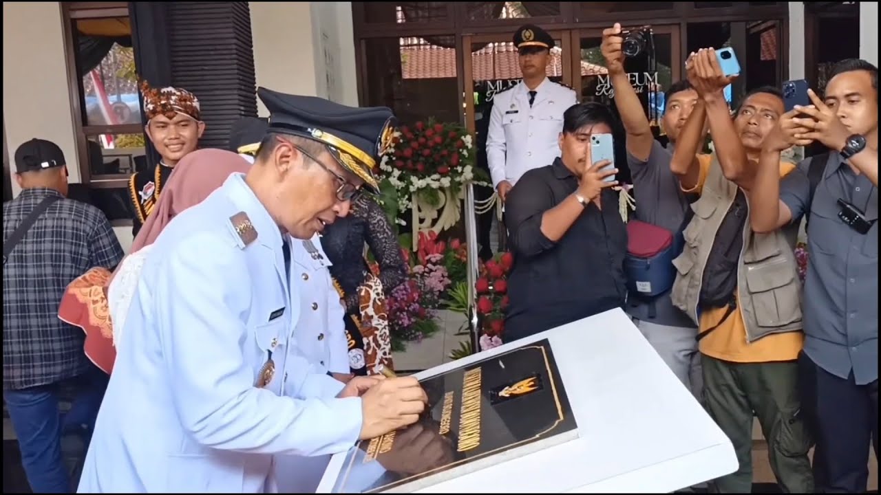 Boyong Museum Rajekwesi Warnai Hari Jadi Bojonegoro Ke-348 Dan Jawa Timur Ke-80