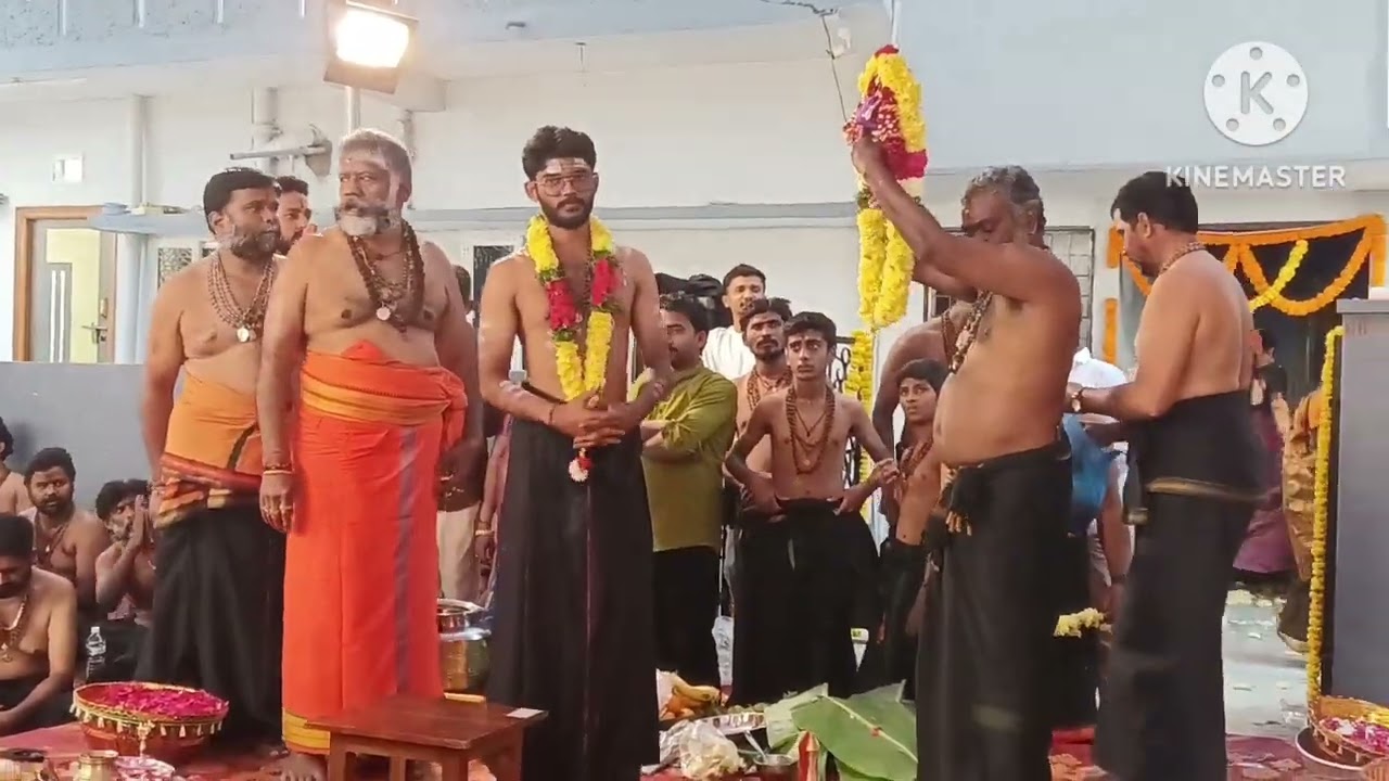 #shortsfeed#Ayyappaswamy#padipooja#arthi#new#trendingvideo#ayyappan#jyoti🔱🪔🙏